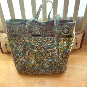 Vera Bradley Peacock pattern tote bag